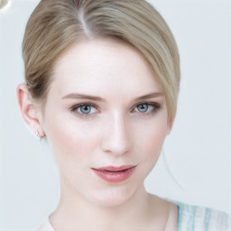 Charlotte Evans